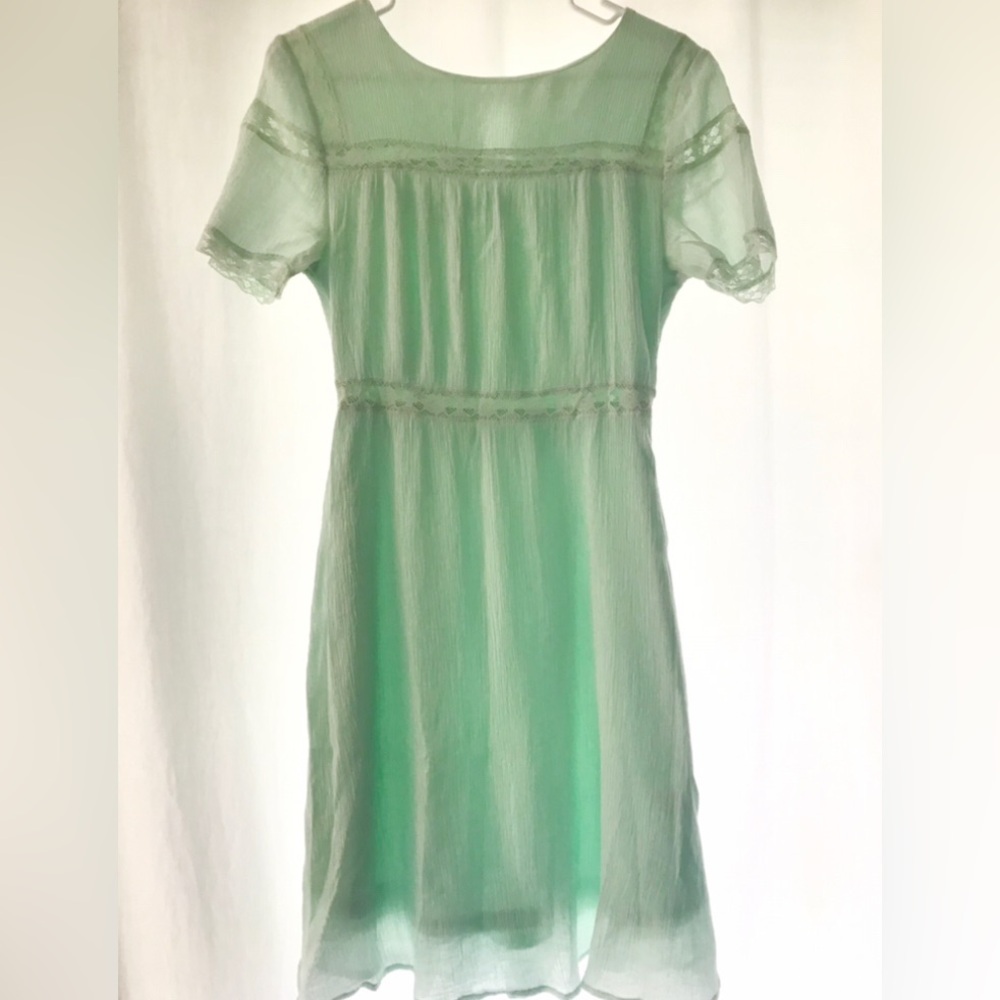 Stevie & Co mint lace midi dress size S